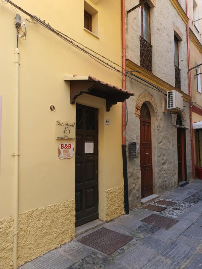 B&B 13 Iglesias Exterior photo